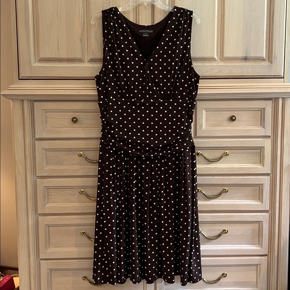 Jessica Howard Brown and White Polka Dot Midi Dress